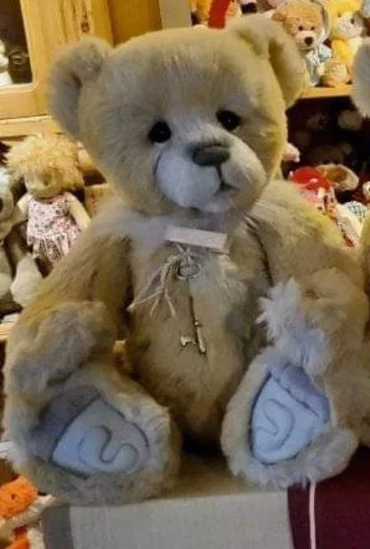 Charlie Bears Honeybunch – Bild 2