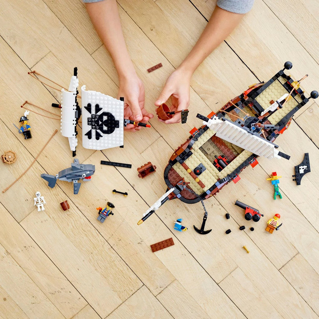 LEGO – Creator 3en1 Barco Pirata 31109